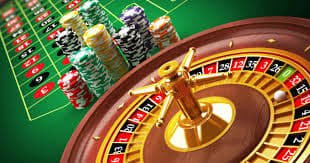 Permainan Reactoonz dengan grid simbol dan fitur bonus di musang179